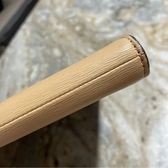 NEW Michael Kors COOPER Large Zip Laptop Case in Camel Textured - Picture 9 of 11